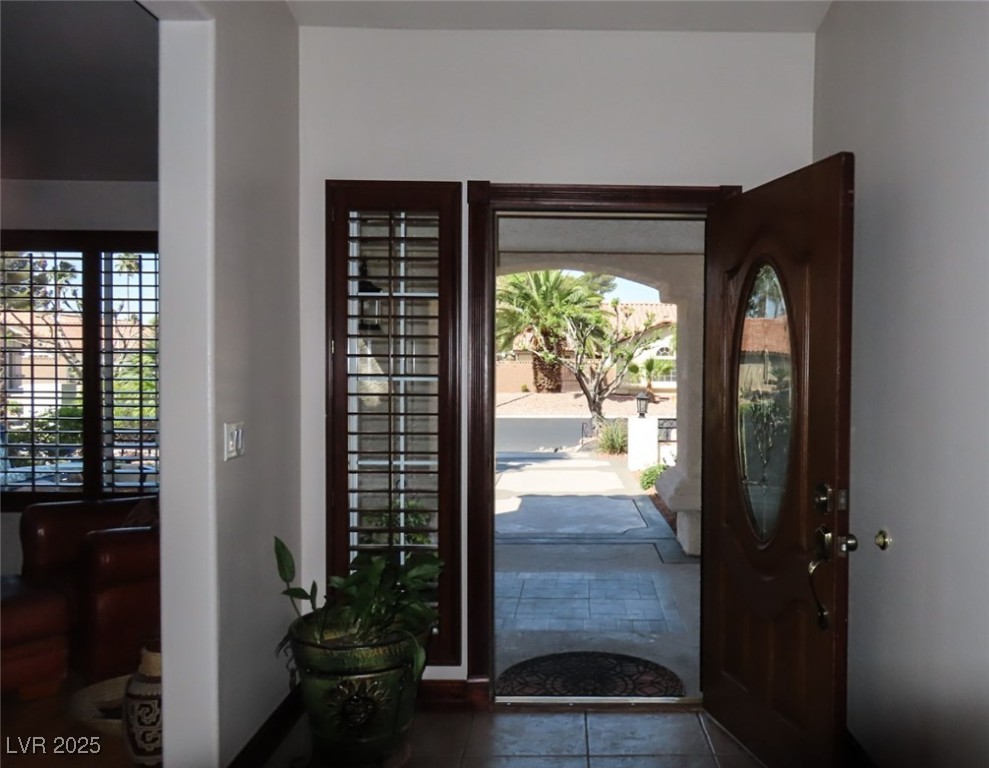 7660 Descanso Lane Property Photo 6