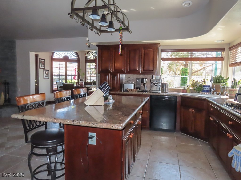 7660 Descanso Lane Property Photo 11
