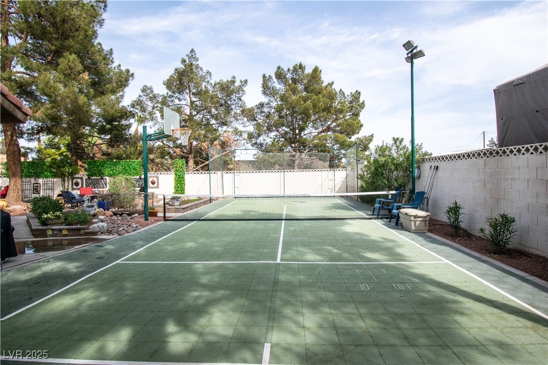 7660 Descanso Lane Property Photo 44