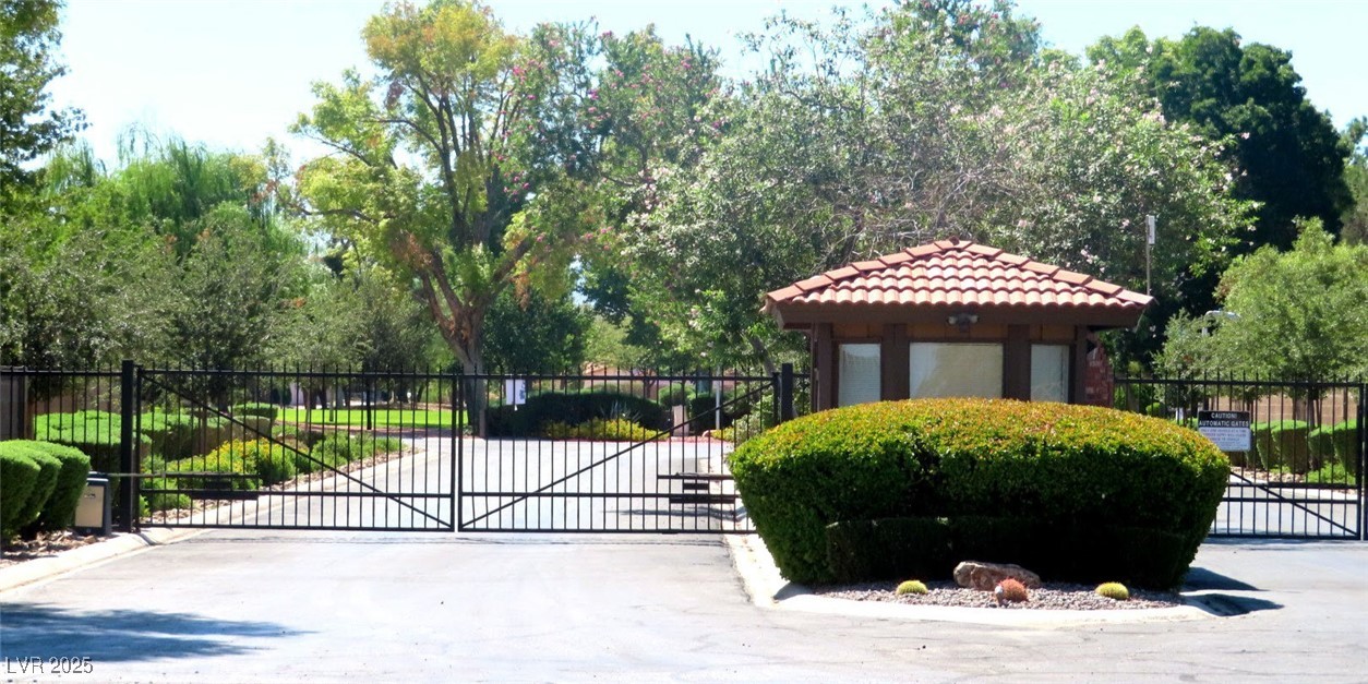 7660 Descanso Lane Property Photo 46