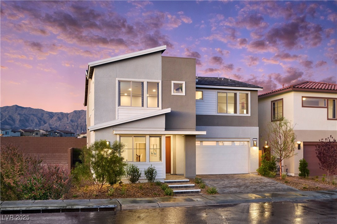 1212 Crimson Sunbird Street Property Photo 1