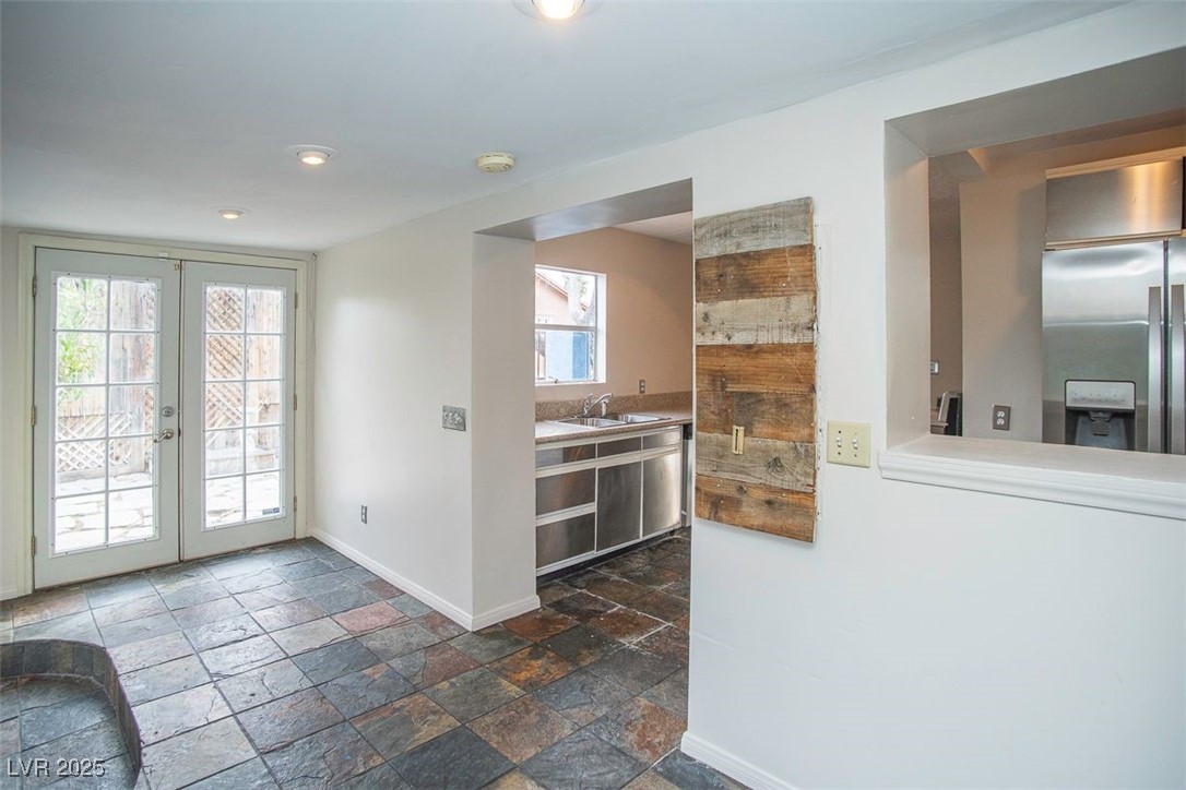 1307 Douglas Drive Property Photo 13