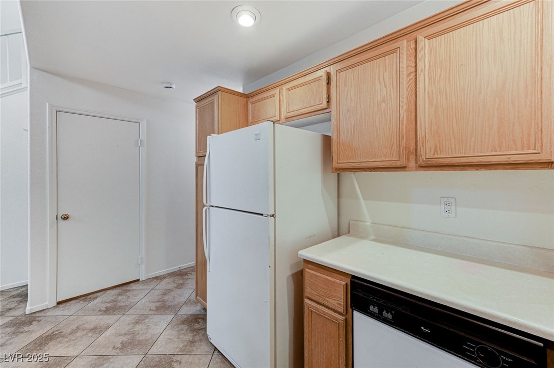5588 Ness Avenue Property Photo 14