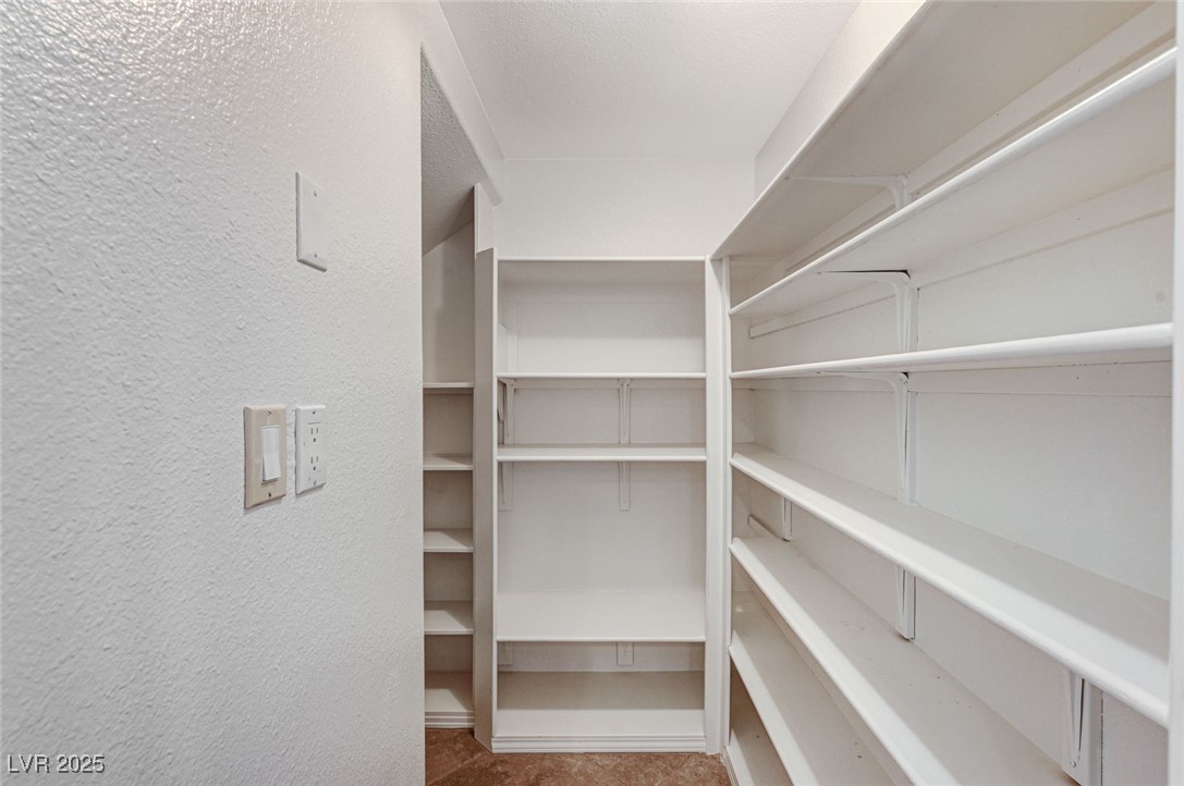5588 Ness Avenue Property Photo 17