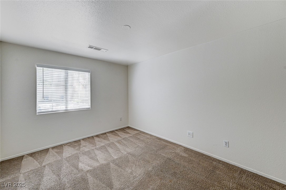 5588 Ness Avenue Property Photo 21