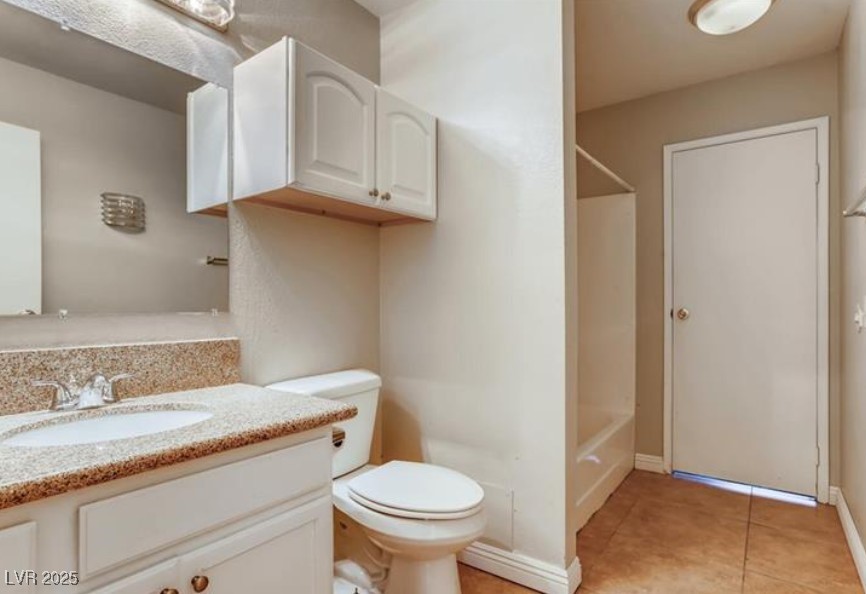 562 Grimsby Avenue Property Photo 4