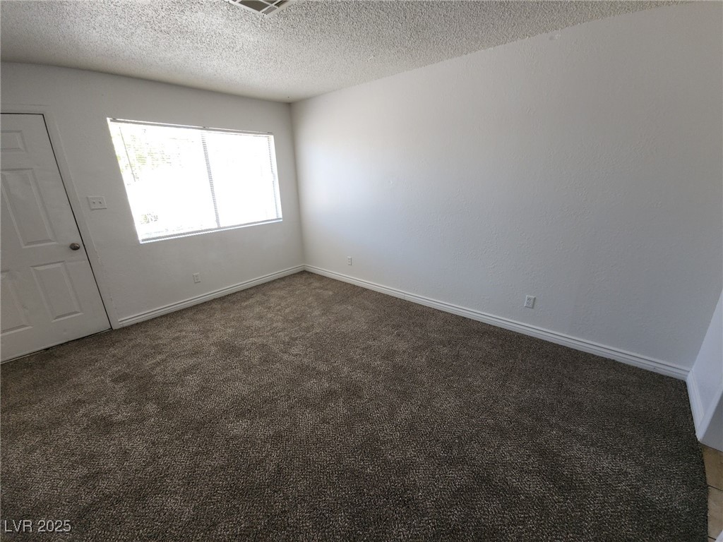 2513 Cedar Avenue Property Photo 9