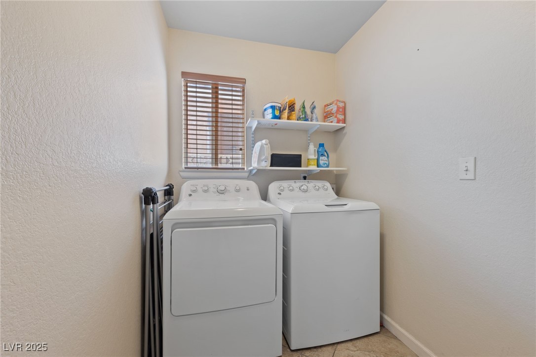 2416 Sun Shores Drive Property Photo 22