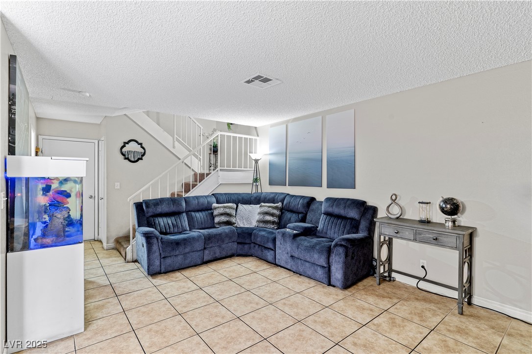 6465 Big Pine Way Property Photo 9