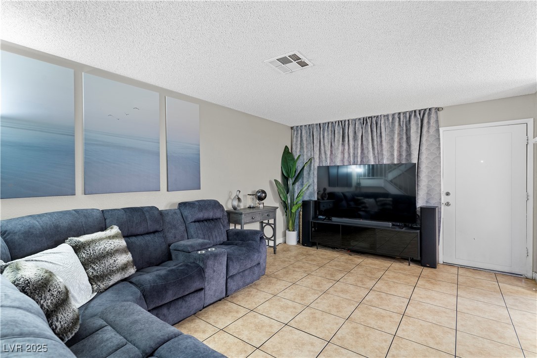 6465 Big Pine Way Property Photo 10