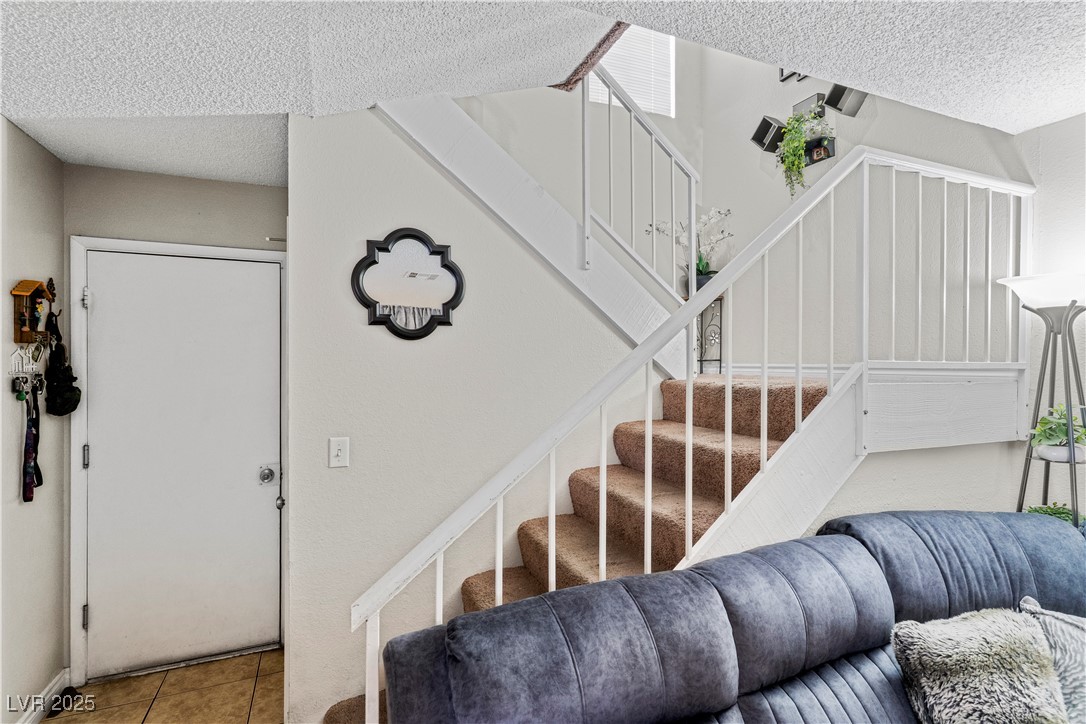6465 Big Pine Way Property Photo 11