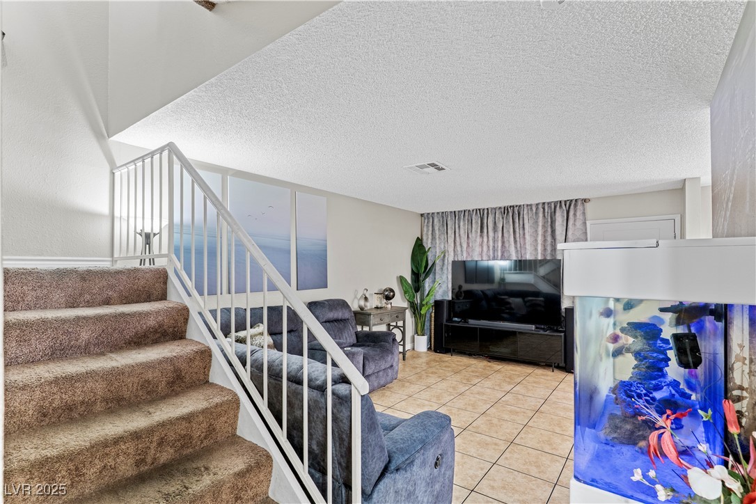 6465 Big Pine Way Property Photo 16