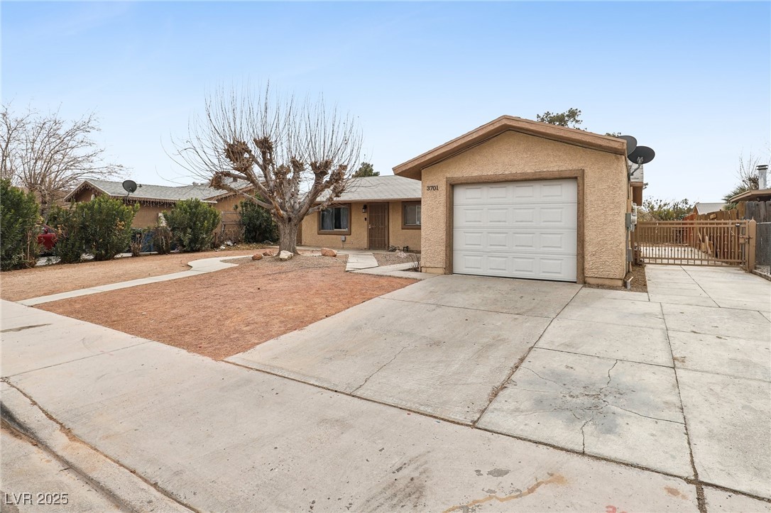 3701 Guinevere Avenue Property Photo 3