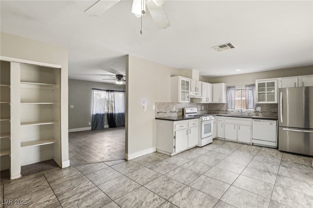 3701 Guinevere Avenue Property Photo 12
