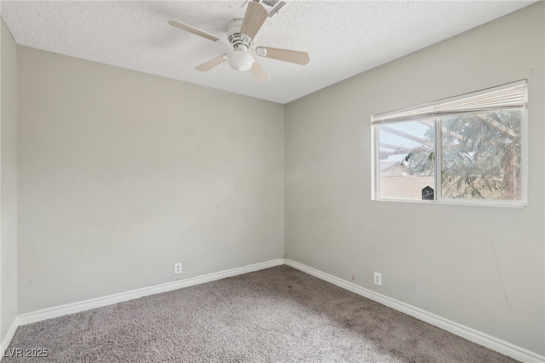 3701 Guinevere Avenue Property Photo 16