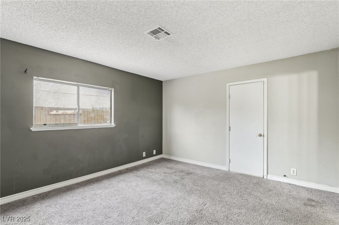 3701 Guinevere Avenue Property Photo 18