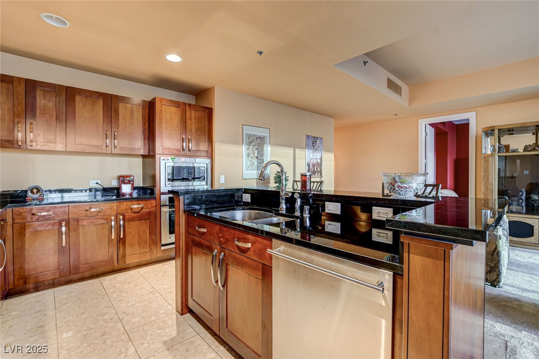 4525 Dean Martin Drive 1509 Property Photo 27