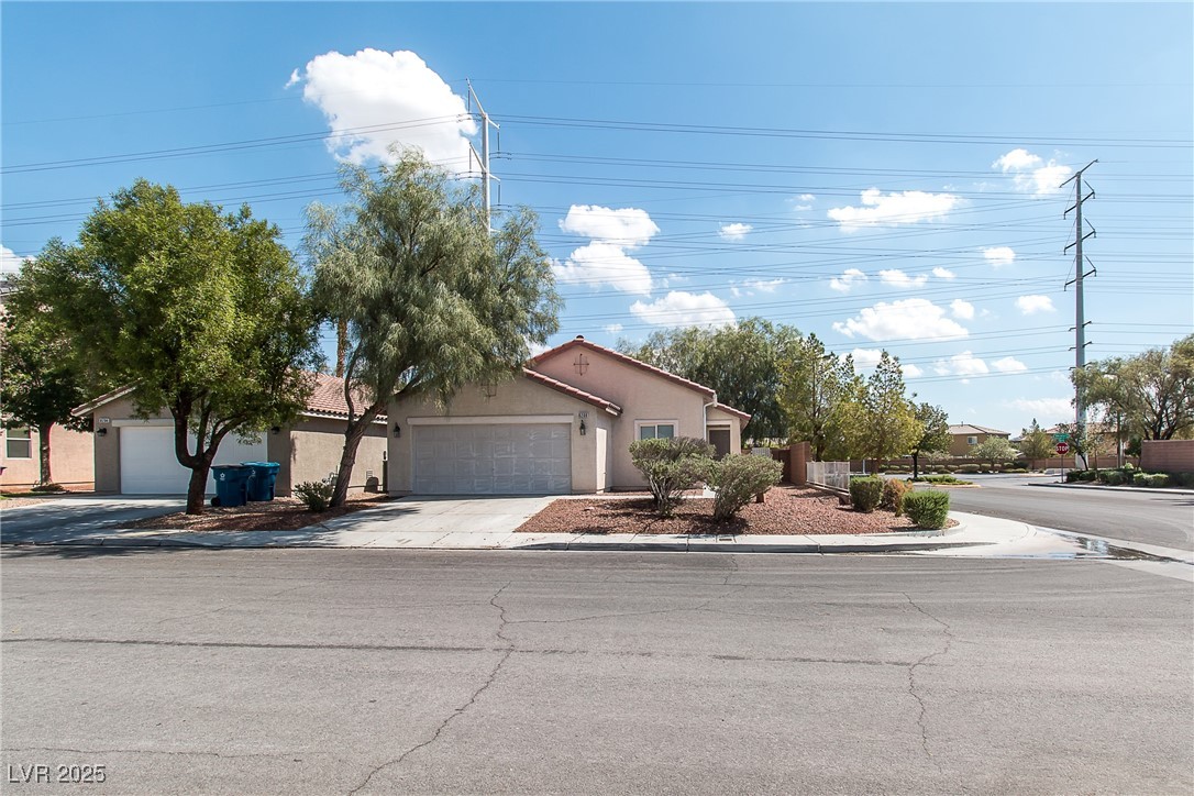 8200 Calico Wind Street Property Photo 1