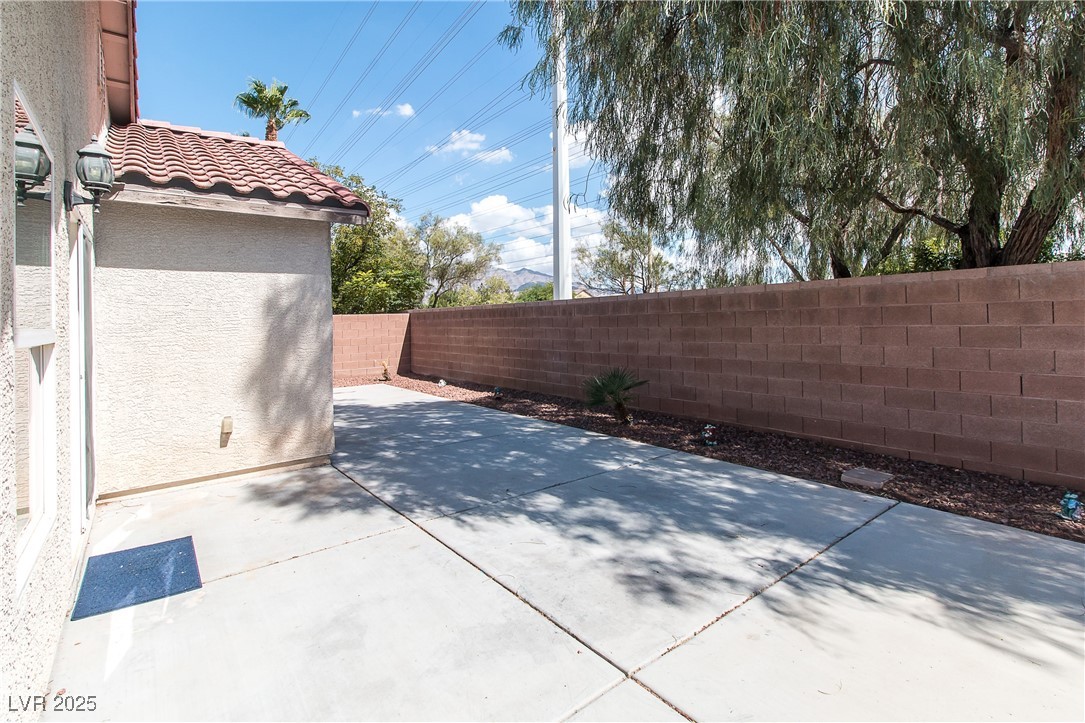 8200 Calico Wind Street Property Photo 33