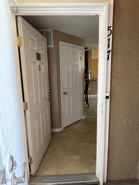 231 West Horizon Ridge Parkway 517 Property Photo 3