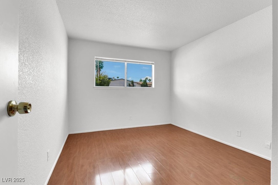 2805 Sultana Street Property Photo 9