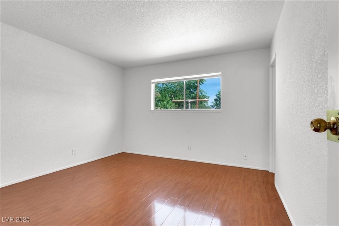 2805 Sultana Street Property Photo 16