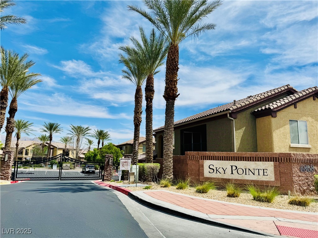 6868 Sky Pointe Drive 1033 Property Photo 1