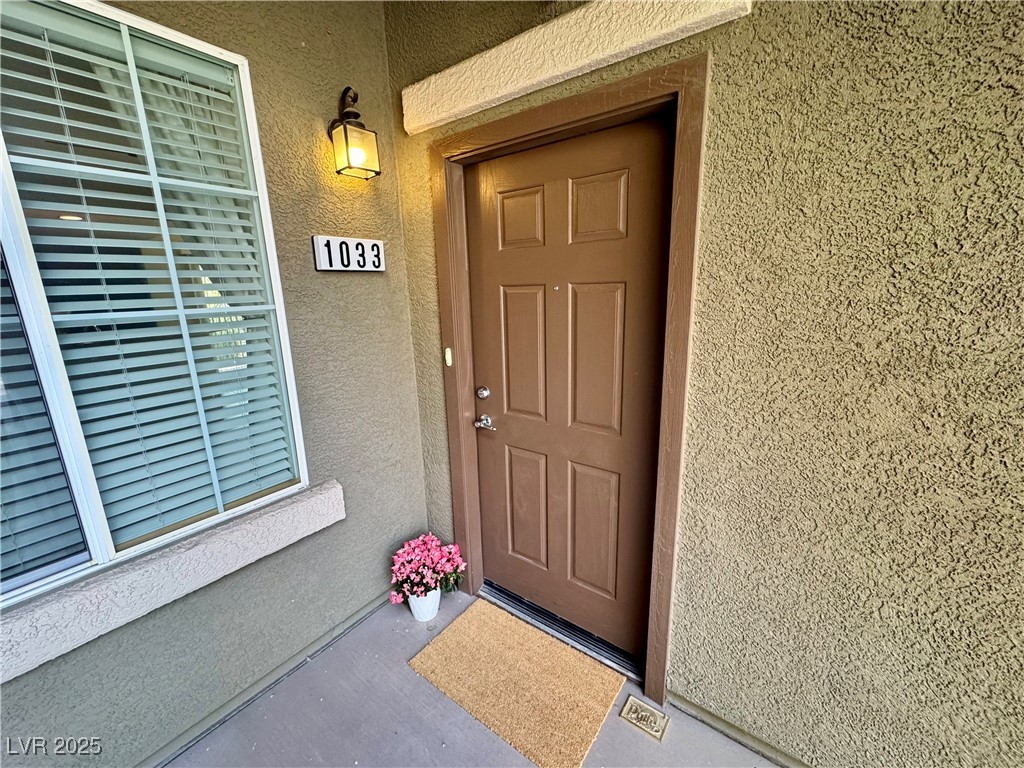 6868 Sky Pointe Drive 1033 Property Photo 3
