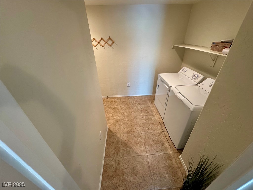 6868 Sky Pointe Drive 1033 Property Photo 23