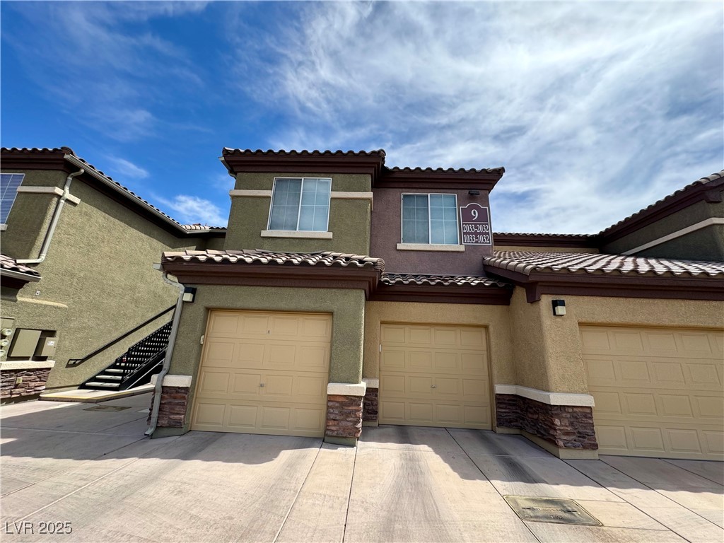 6868 Sky Pointe Drive 1033 Property Photo 28