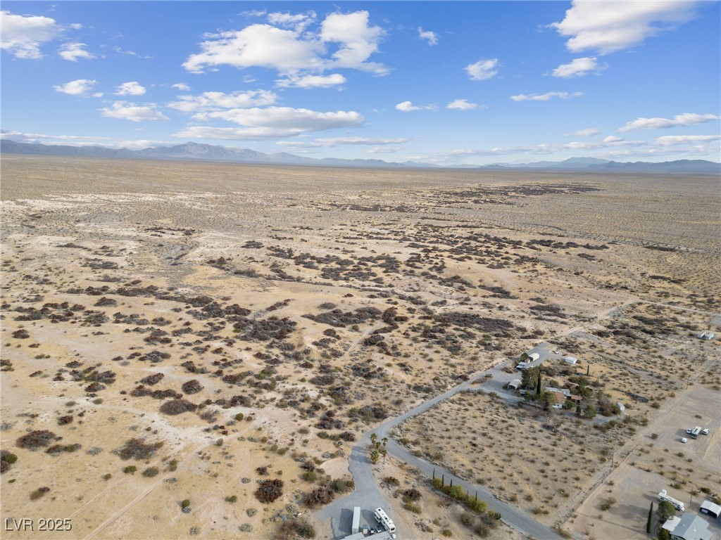 6350 East Kellogg Road Property Photo 13