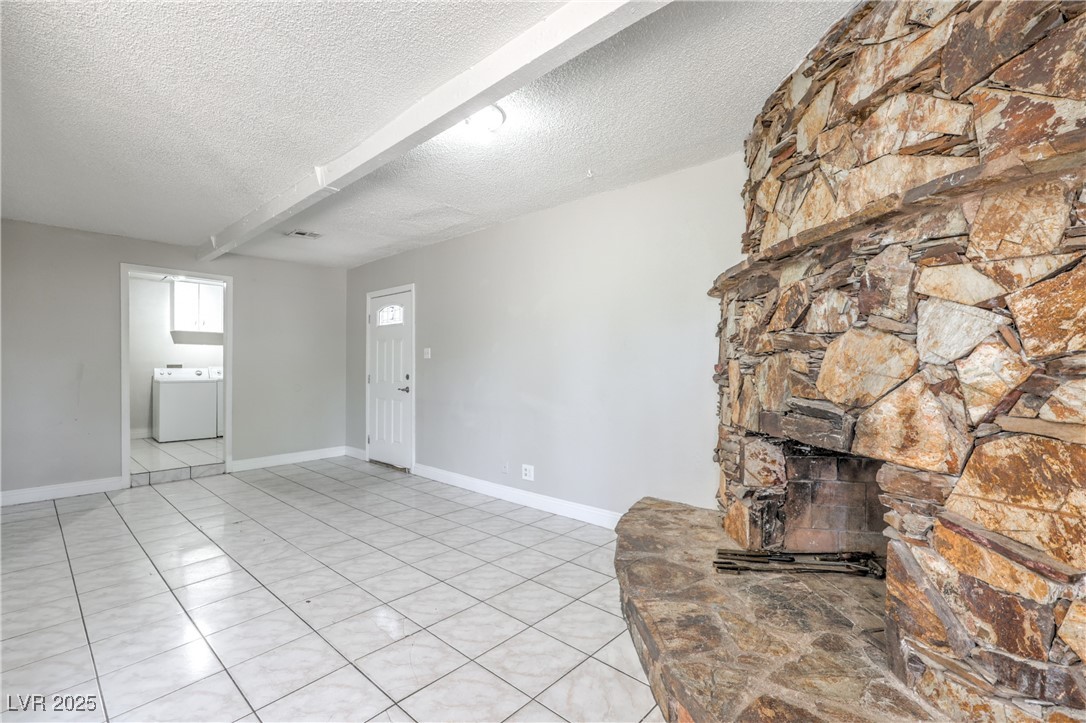 325 Ronald Lane Property Photo 18