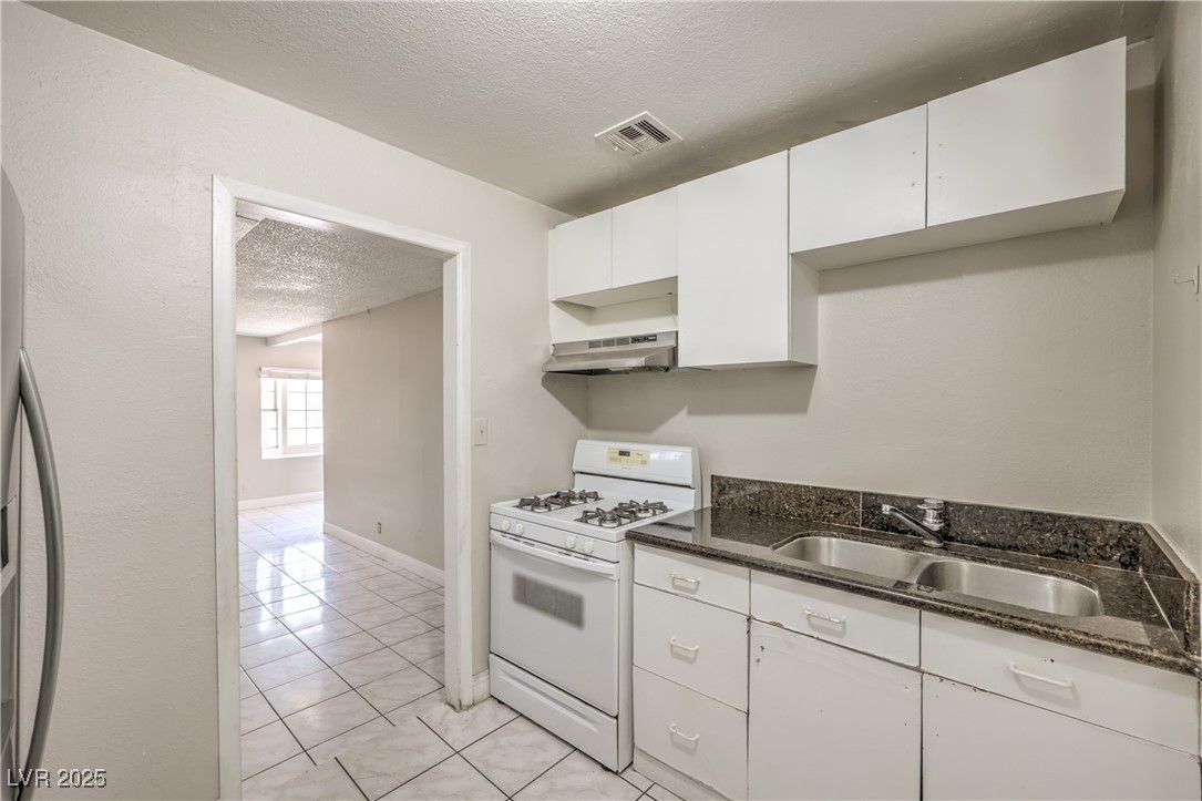 325 Ronald Lane Property Photo 20