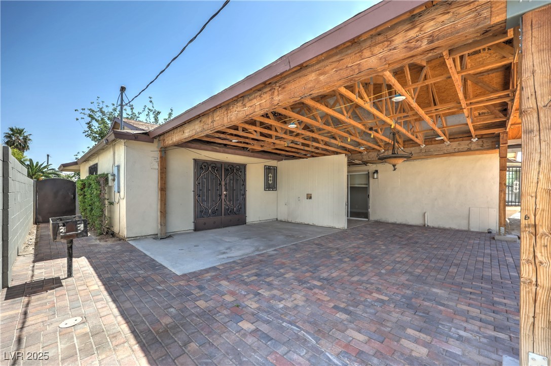 325 Ronald Lane Property Photo 27