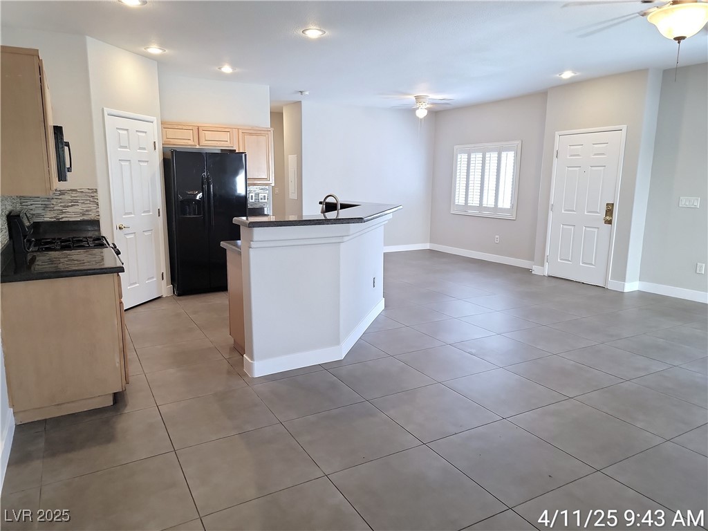 79 Stock Option Street 3 Property Photo 6