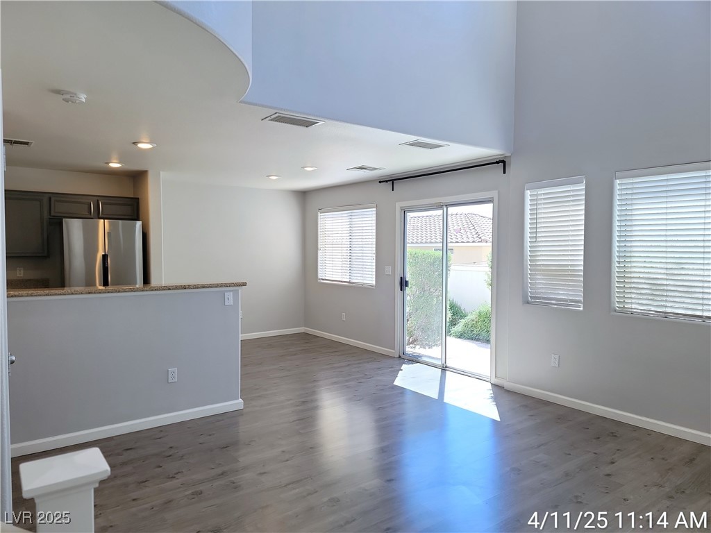 3938 Philomena Street Property Photo 4