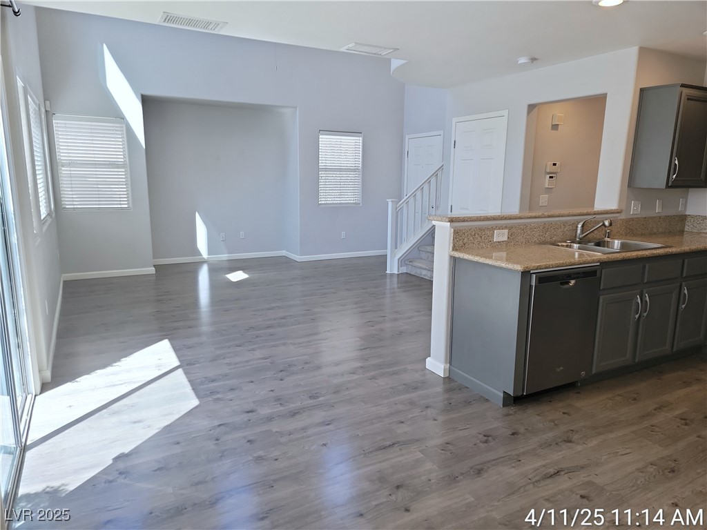 3938 Philomena Street Property Photo 7