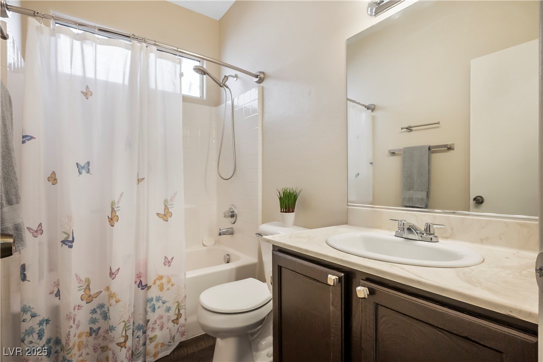 6885 Silver Eagle Avenue Property Photo 6