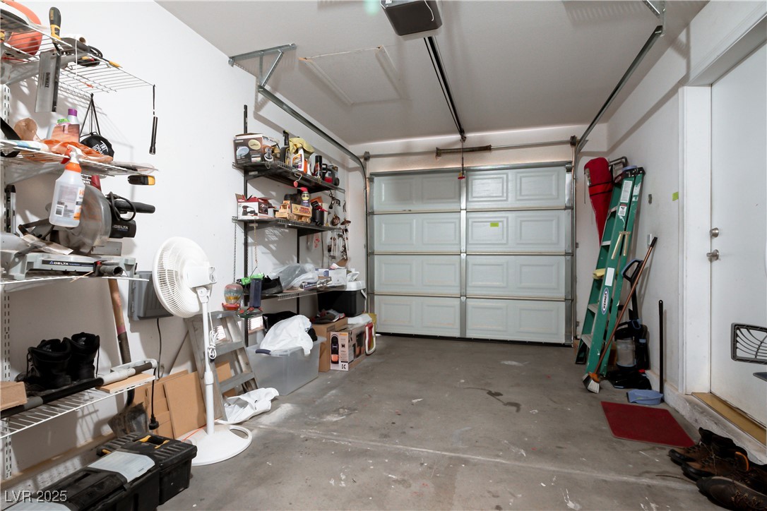 6885 Silver Eagle Avenue Property Photo 7