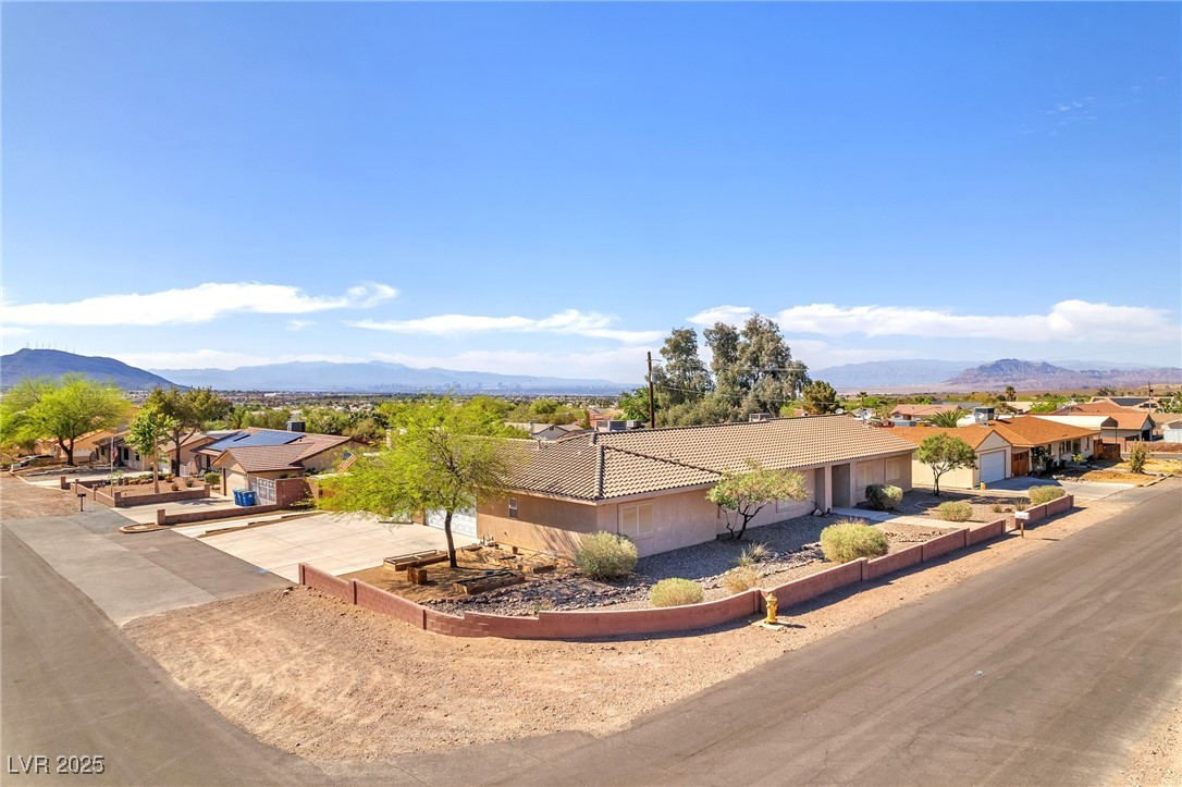 2251 Thoroughbred Road Property Photo 1