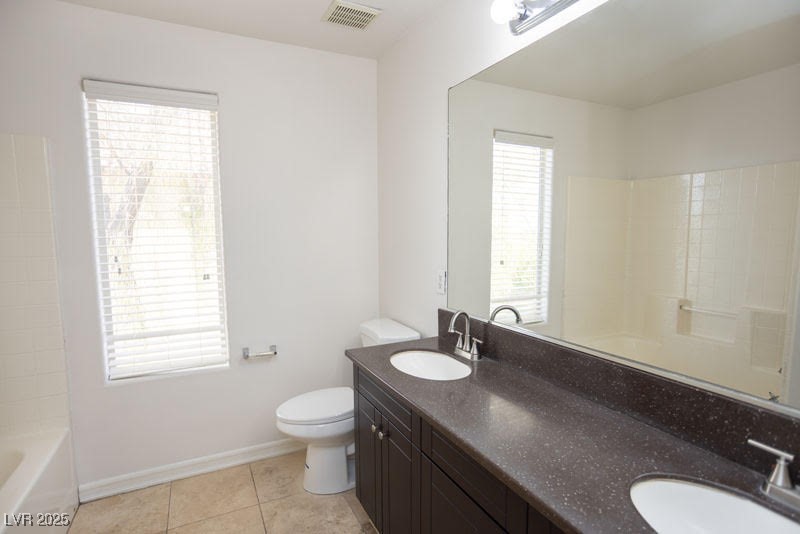 4909 Madre Maria Court N Property Photo 25