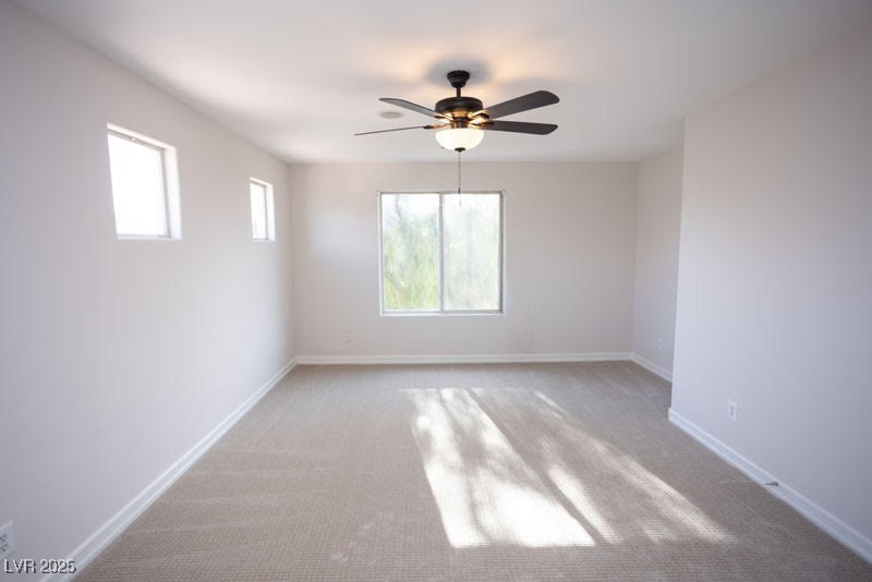 4909 Madre Maria Court N Property Photo 27