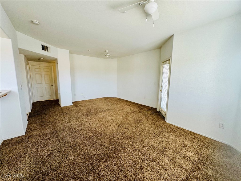 833 Aspen Peak Loop 1325 Property Photo 4
