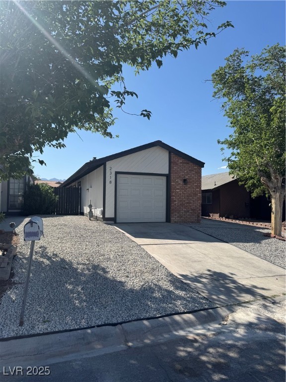 2318 El Molino Circle Property Photo 2
