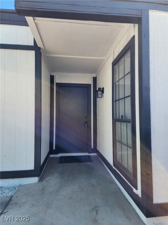 2318 El Molino Circle Property Photo 10