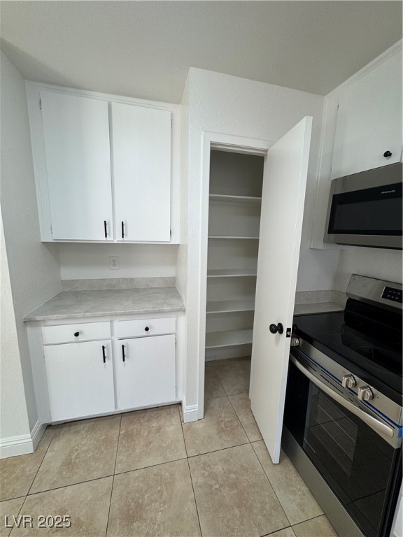 2318 El Molino Circle Property Photo 19