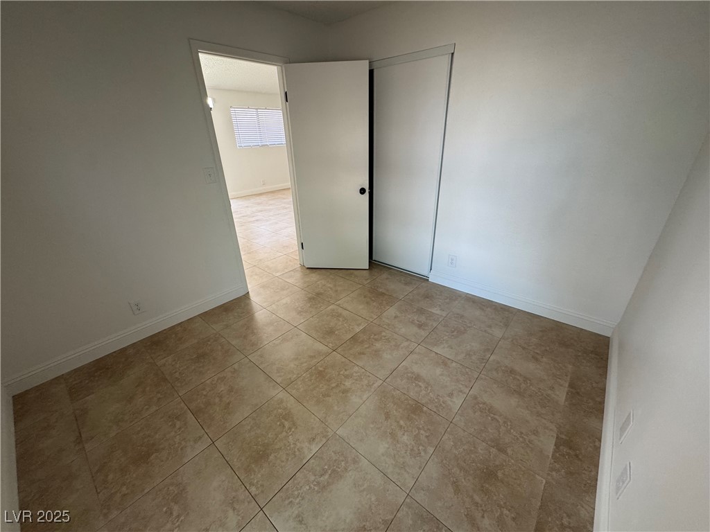 2318 El Molino Circle Property Photo 27