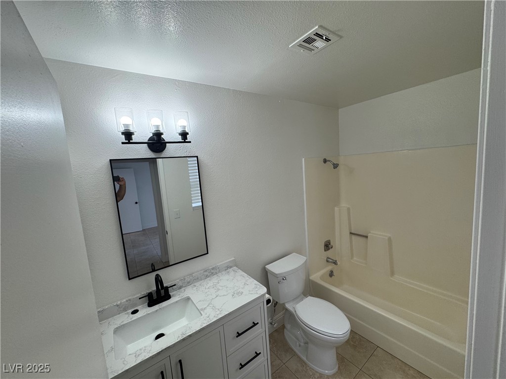 2318 El Molino Circle Property Photo 30