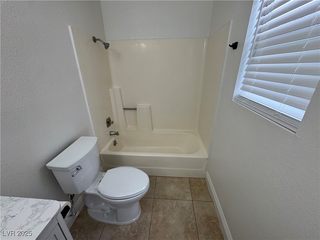 2318 El Molino Circle Property Photo 31