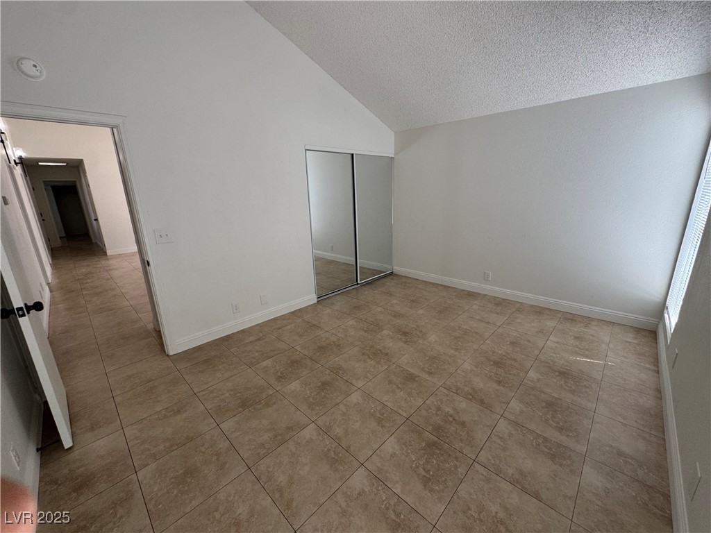 2318 El Molino Circle Property Photo 35